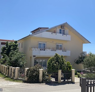 Kuća - Prodaja - ZADARSKA - ZADAR - SINJORETOVO
